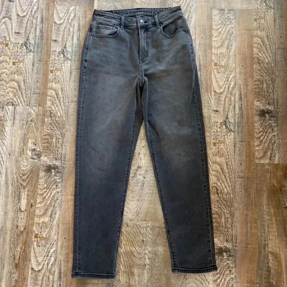 American Eagle Jeans - Picture 3 of 6